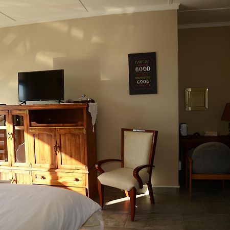 Skylight Lodge Harrismith Exterior photo
